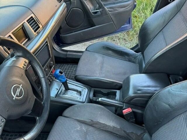 Синій Опель Вектра, об'ємом двигуна 2.2 л та пробігом 282 тис. км за 1103 $, фото 7 на Automoto.ua