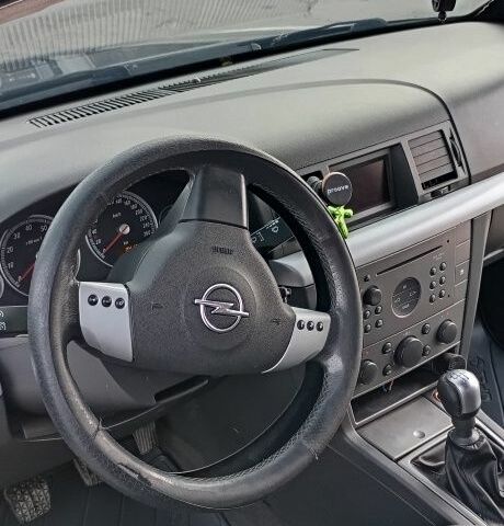 Синий Опель Вектра, объемом двигателя 1.8 л и пробегом 230 тыс. км за 4300 $, фото 4 на Automoto.ua