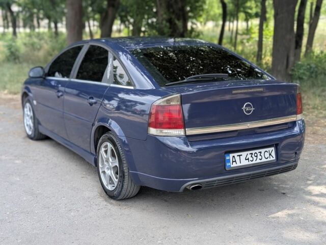 Синій Опель Вектра, об'ємом двигуна 2.2 л та пробігом 381 тис. км за 3753 $, фото 2 на Automoto.ua