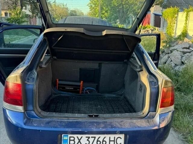 Синій Опель Вектра, об'ємом двигуна 2.2 л та пробігом 282 тис. км за 1103 $, фото 13 на Automoto.ua
