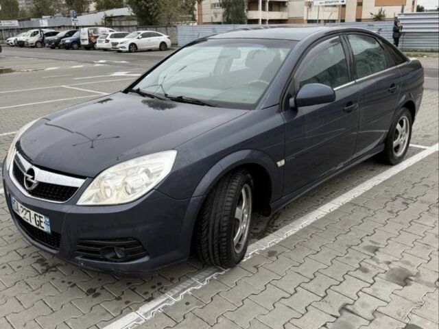 Синий Опель Вектра, объемом двигателя 1.9 л и пробегом 330 тыс. км за 2642 $, фото 2 на Automoto.ua