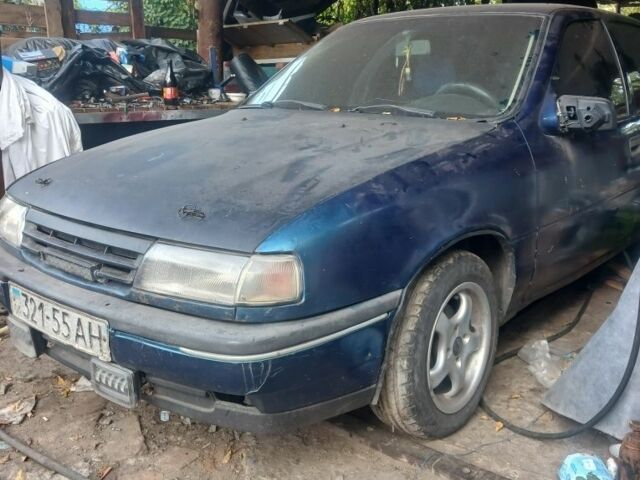 Синий Опель Вектра, объемом двигателя 7 л и пробегом 2 тыс. км за 899 $, фото 1 на Automoto.ua