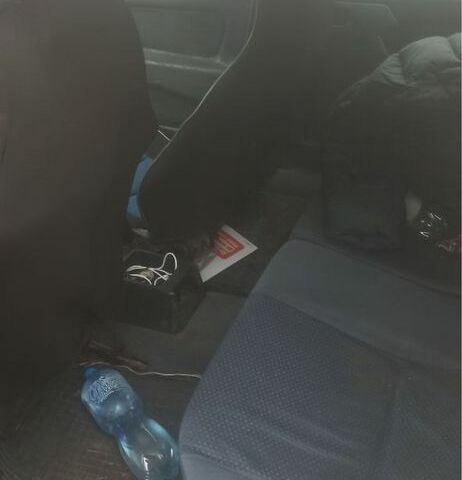 Синий Опель Вектра, объемом двигателя 2 л и пробегом 100 тыс. км за 950 $, фото 4 на Automoto.ua