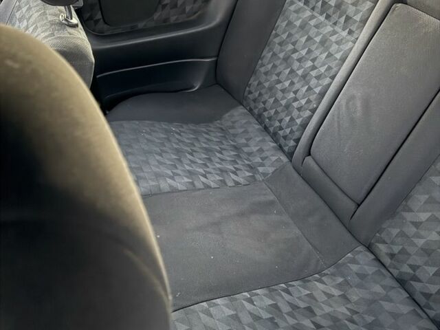 Синій Опель Вектра, об'ємом двигуна 1.7 л та пробігом 55 тис. км за 1000 $, фото 6 на Automoto.ua