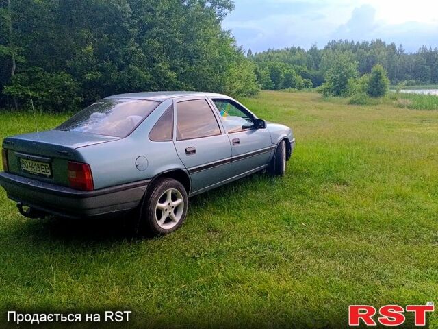 Синий Опель Вектра, объемом двигателя 1.6 л и пробегом 354 тыс. км за 1200 $, фото 2 на Automoto.ua