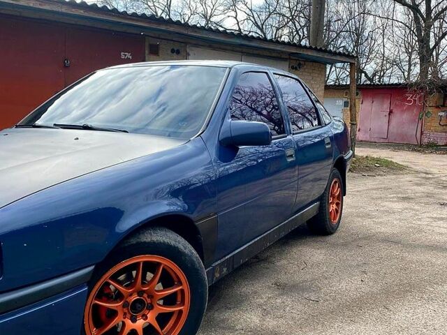 Синій Опель Вектра, об'ємом двигуна 2 л та пробігом 0 тис. км за 1800 $, фото 1 на Automoto.ua