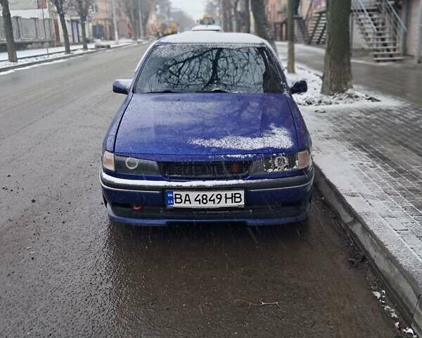 Синий Опель Вектра, объемом двигателя 2 л и пробегом 263 тыс. км за 2300 $, фото 2 на Automoto.ua