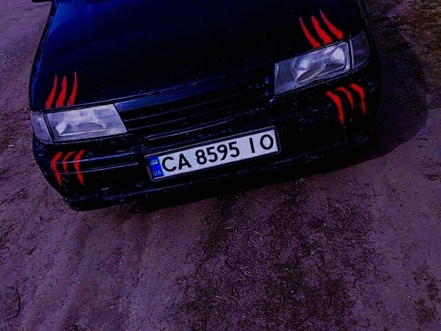 Синий Опель Вектра, объемом двигателя 2 л и пробегом 360 тыс. км за 1400 $, фото 3 на Automoto.ua