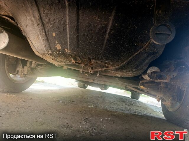 Синий Опель Вектра, объемом двигателя 2 л и пробегом 248 тыс. км за 1500 $, фото 4 на Automoto.ua