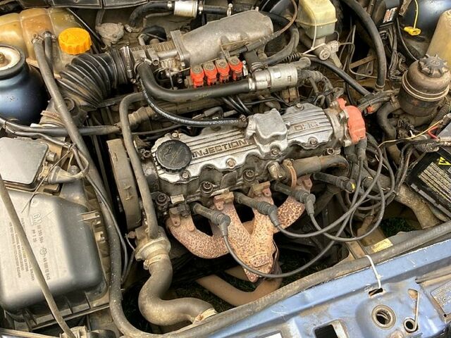 Синий Опель Вектра, объемом двигателя 2 л и пробегом 0 тыс. км за 900 $, фото 7 на Automoto.ua