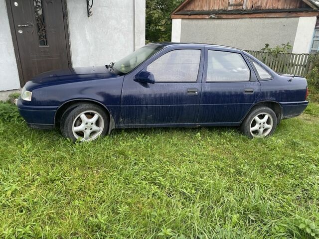 Синій Опель Вектра, об'ємом двигуна 2 л та пробігом 3 тис. км за 600 $, фото 1 на Automoto.ua