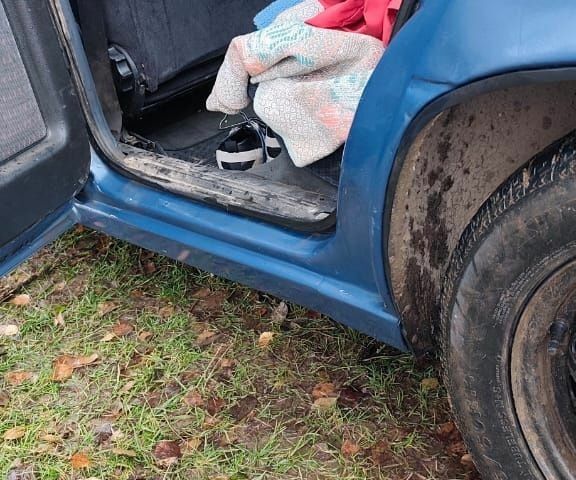 Синий Опель Вектра, объемом двигателя 2 л и пробегом 20 тыс. км за 1100 $, фото 11 на Automoto.ua