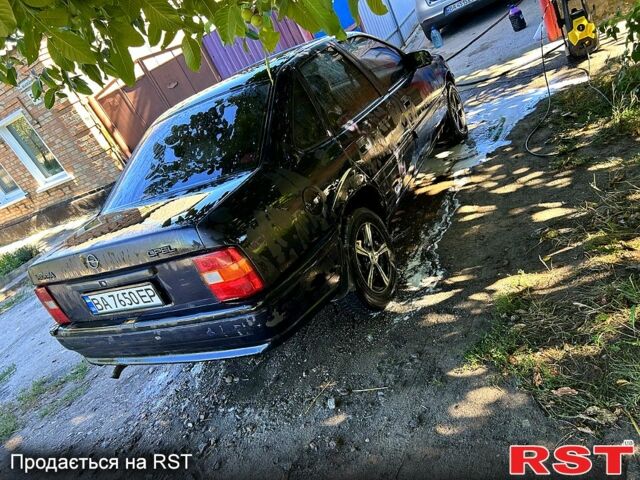 Синий Опель Вектра, объемом двигателя 1.6 л и пробегом 0 тыс. км за 950 $, фото 3 на Automoto.ua