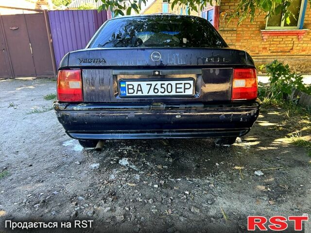 Синий Опель Вектра, объемом двигателя 1.6 л и пробегом 0 тыс. км за 950 $, фото 5 на Automoto.ua