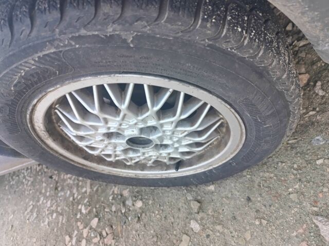 Синий Опель Вектра, объемом двигателя 1.6 л и пробегом 140 тыс. км за 1356 $, фото 6 на Automoto.ua