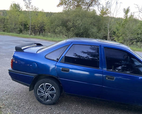 Синій Опель Вектра, об'ємом двигуна 2 л та пробігом 340 тис. км за 1000 $, фото 15 на Automoto.ua