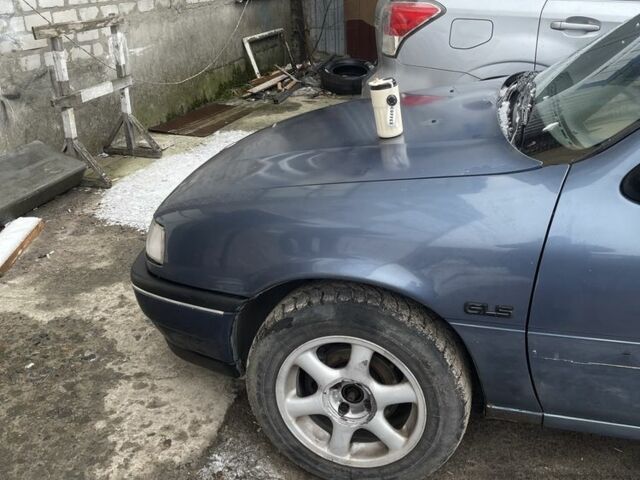 Синій Опель Вектра, об'ємом двигуна 2 л та пробігом 380 тис. км за 1750 $, фото 5 на Automoto.ua