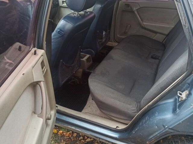 Синий Опель Вектра, объемом двигателя 1.6 л и пробегом 358 тыс. км за 800 $, фото 8 на Automoto.ua