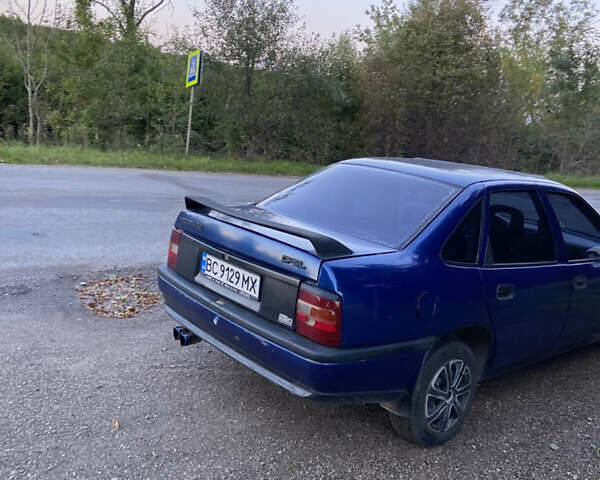 Синій Опель Вектра, об'ємом двигуна 2 л та пробігом 340 тис. км за 1000 $, фото 18 на Automoto.ua