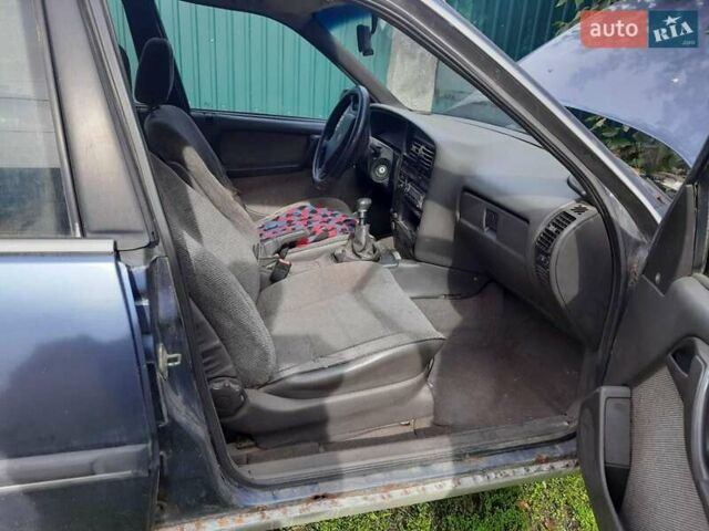 Синій Опель Вектра, об'ємом двигуна 2.2 л та пробігом 225 тис. км за 701 $, фото 8 на Automoto.ua