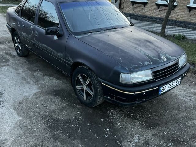 Синій Опель Вектра, об'ємом двигуна 1.6 л та пробігом 169 тис. км за 384 $, фото 1 на Automoto.ua