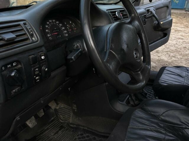 Синій Опель Вектра, об'ємом двигуна 1.6 л та пробігом 327 тис. км за 1500 $, фото 8 на Automoto.ua