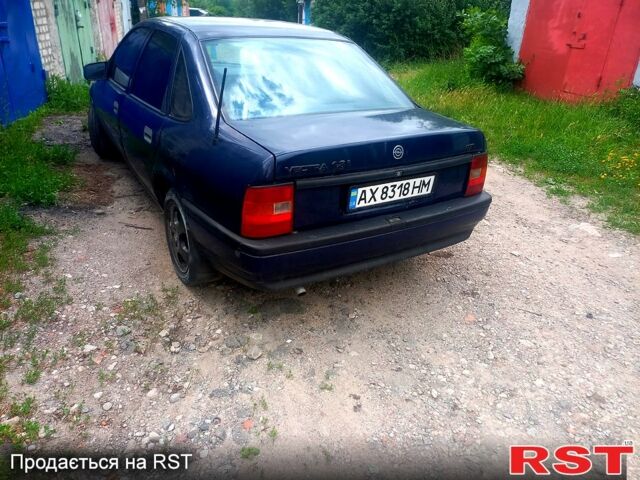 Синий Опель Вектра, объемом двигателя 1.8 л и пробегом 0 тыс. км за 1800 $, фото 2 на Automoto.ua