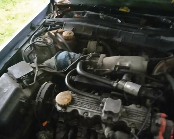 Синій Опель Вектра, об'ємом двигуна 1.6 л та пробігом 250 тис. км за 400 $, фото 4 на Automoto.ua