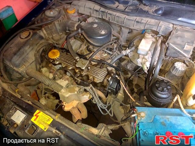 Синий Опель Вектра, объемом двигателя 1.8 л и пробегом 0 тыс. км за 1800 $, фото 10 на Automoto.ua