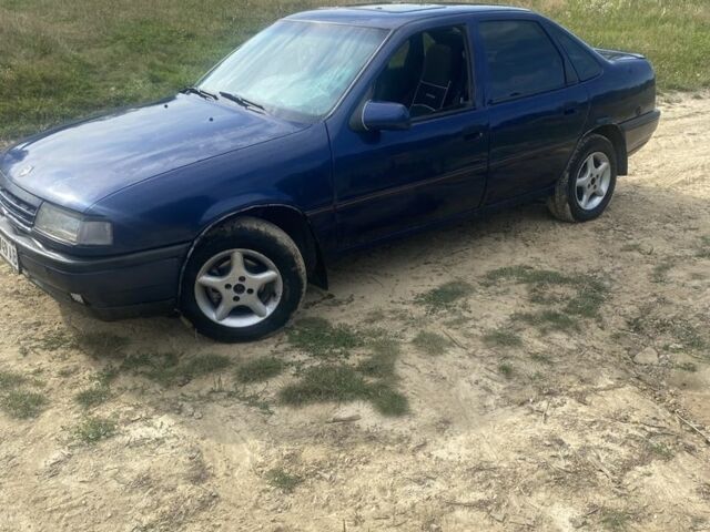 Синий Опель Вектра, объемом двигателя 2 л и пробегом 30 тыс. км за 1600 $, фото 4 на Automoto.ua