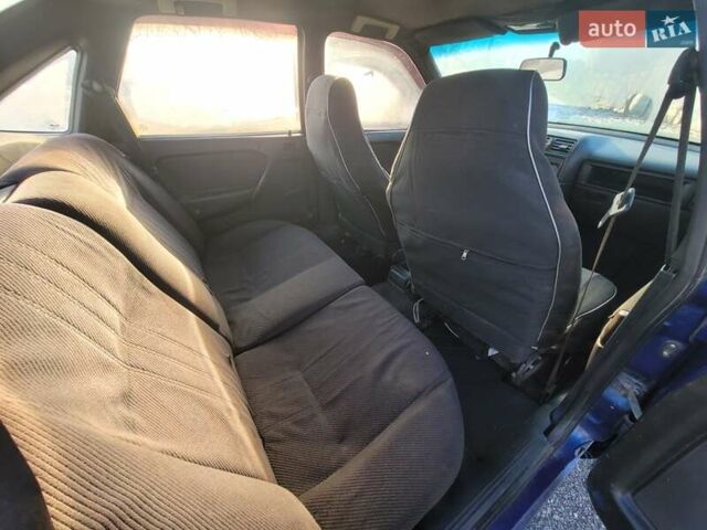 Синий Опель Вектра, объемом двигателя 1.6 л и пробегом 220 тыс. км за 1600 $, фото 10 на Automoto.ua