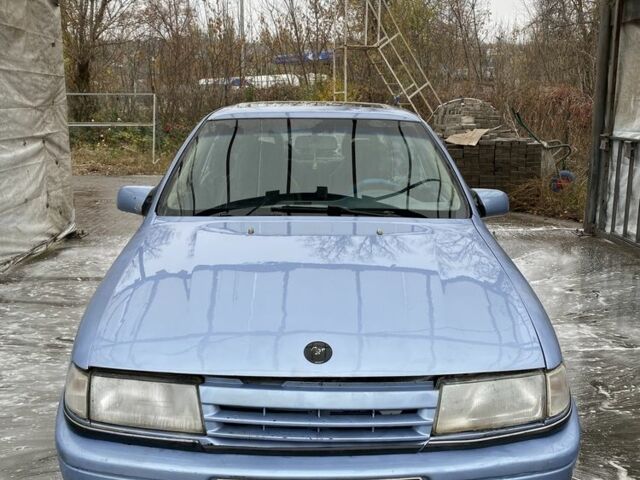 Синий Опель Вектра, объемом двигателя 2 л и пробегом 100 тыс. км за 1024 $, фото 1 на Automoto.ua