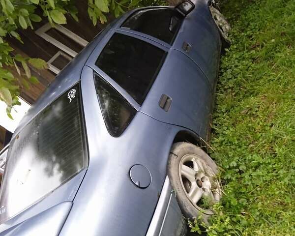 Синій Опель Вектра, об'ємом двигуна 1.6 л та пробігом 250 тис. км за 400 $, фото 6 на Automoto.ua