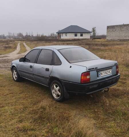 Синий Опель Вектра, объемом двигателя 1.6 л и пробегом 316 тыс. км за 950 $, фото 2 на Automoto.ua