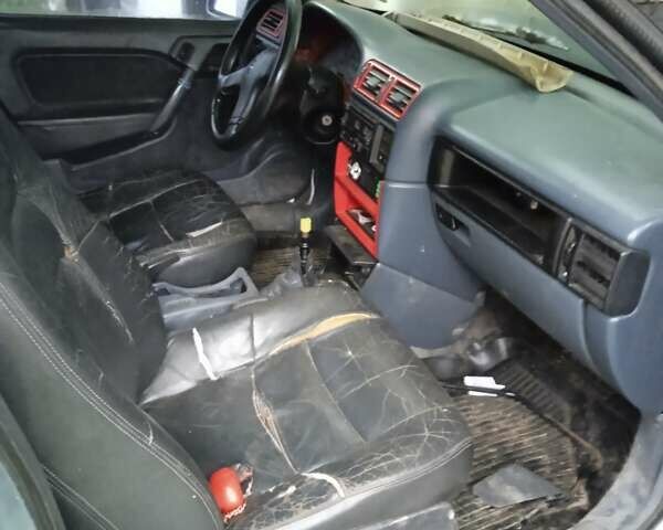 Синій Опель Вектра, об'ємом двигуна 1.6 л та пробігом 250 тис. км за 400 $, фото 13 на Automoto.ua