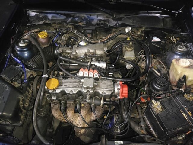 Синій Опель Вектра, об'ємом двигуна 2 л та пробігом 250 тис. км за 2000 $, фото 5 на Automoto.ua