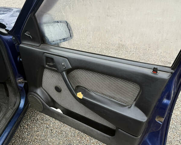 Синий Опель Вектра, объемом двигателя 1.6 л и пробегом 300 тыс. км за 1200 $, фото 13 на Automoto.ua