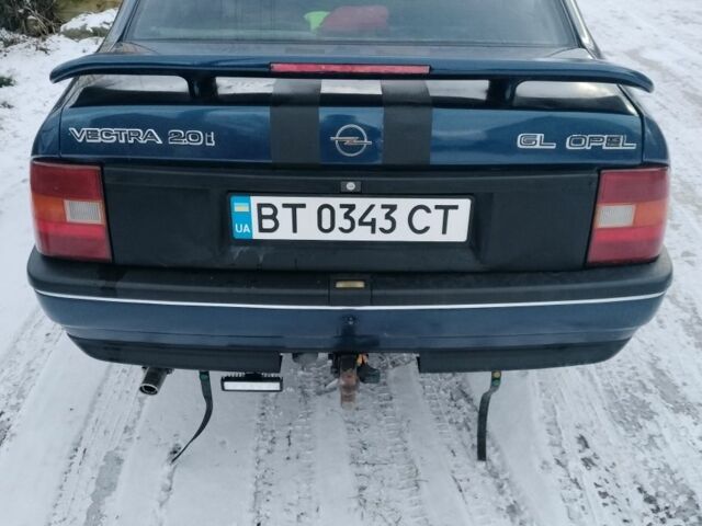 Синій Опель Вектра, об'ємом двигуна 2 л та пробігом 1000 тис. км за 1100 $, фото 5 на Automoto.ua