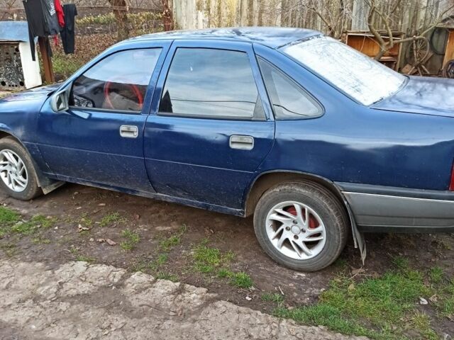 Синій Опель Вектра, об'ємом двигуна 1.6 л та пробігом 344 тис. км за 1700 $, фото 3 на Automoto.ua