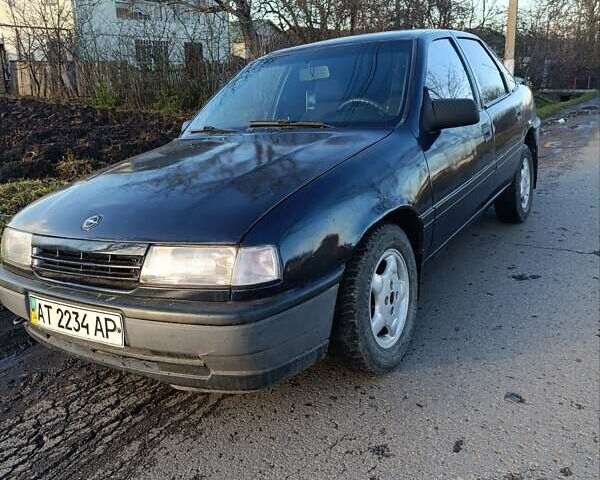 Синий Опель Вектра, объемом двигателя 1.6 л и пробегом 307 тыс. км за 1274 $, фото 6 на Automoto.ua