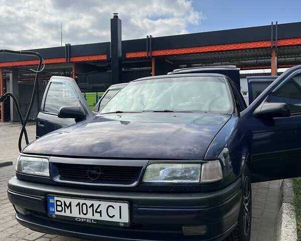 Синій Опель Вектра, об'ємом двигуна 1.8 л та пробігом 368 тис. км за 2700 $, фото 1 на Automoto.ua