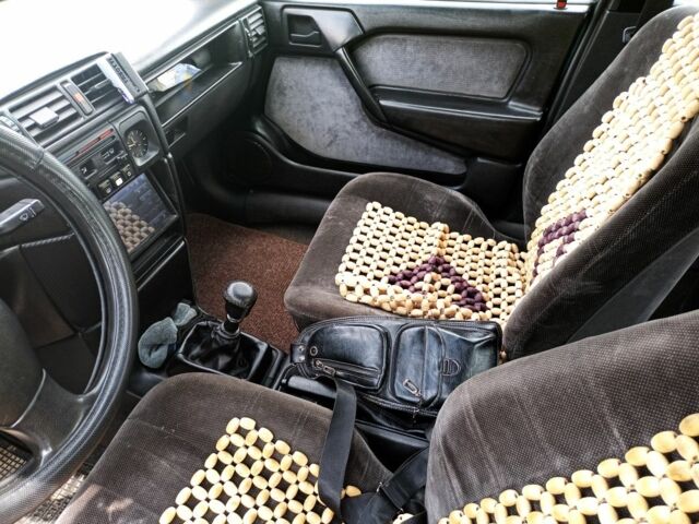 Синій Опель Вектра, об'ємом двигуна 2 л та пробігом 200 тис. км за 2000 $, фото 2 на Automoto.ua