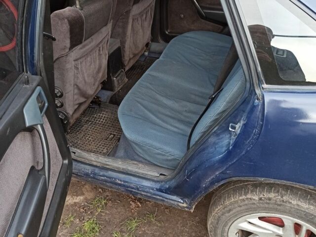 Синій Опель Вектра, об'ємом двигуна 1.6 л та пробігом 344 тис. км за 1700 $, фото 5 на Automoto.ua