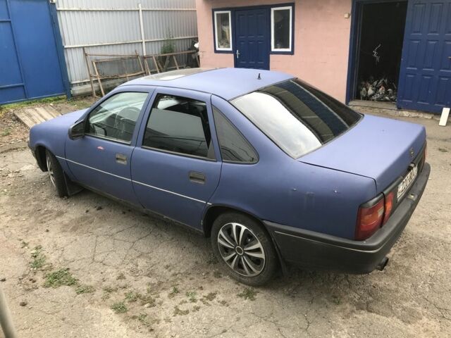 Синій Опель Вектра, об'ємом двигуна 2 л та пробігом 3 тис. км за 1000 $, фото 4 на Automoto.ua
