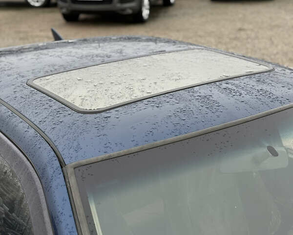 Синий Опель Вектра, объемом двигателя 1.6 л и пробегом 300 тыс. км за 1200 $, фото 4 на Automoto.ua