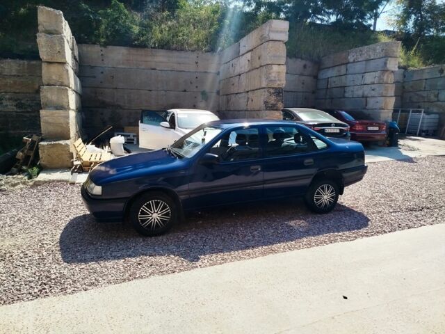 Синий Опель Вектра, объемом двигателя 1.6 л и пробегом 600 тыс. км за 900 $, фото 3 на Automoto.ua