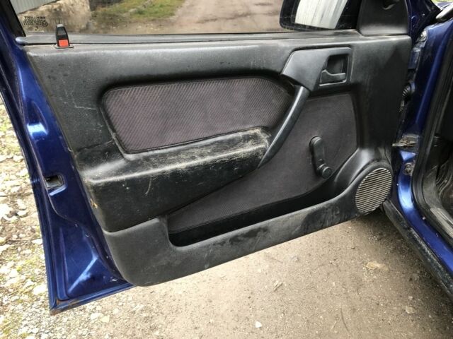 Синій Опель Вектра, об'ємом двигуна 0 л та пробігом 333 тис. км за 850 $, фото 3 на Automoto.ua