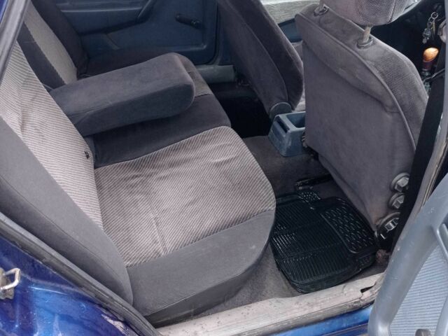 Синій Опель Вектра, об'ємом двигуна 1.6 л та пробігом 3 тис. км за 1700 $, фото 3 на Automoto.ua