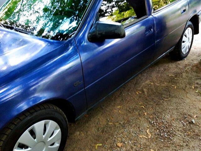 Синий Опель Вектра, объемом двигателя 1.6 л и пробегом 345 тыс. км за 1500 $, фото 7 на Automoto.ua