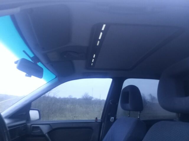 Синий Опель Вектра, объемом двигателя 1.6 л и пробегом 300 тыс. км за 1600 $, фото 14 на Automoto.ua